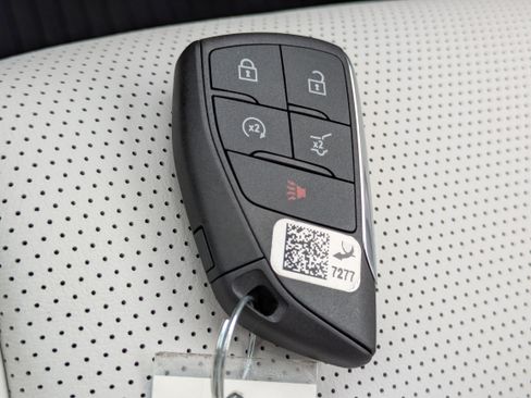 New 2026 Buick Enclave Avenir w/ Super Cruise Package image 36