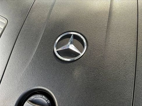 Certified 2023 Mercedes-Benz GLC 300 4MATIC image 33