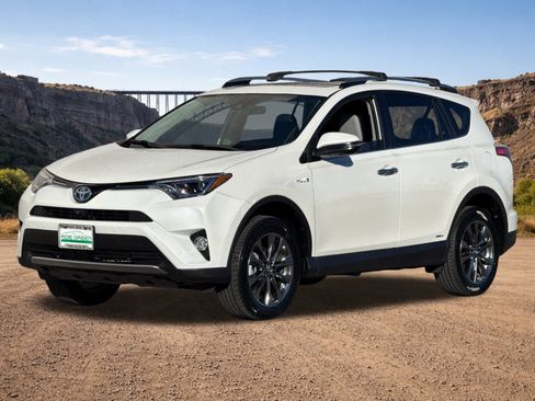 Used 2018 Toyota RAV4 Limited image 7