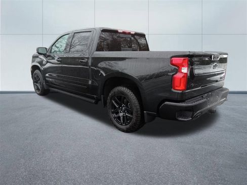 Used 2025 Chevrolet Silverado 1500 High Country w/ Midnight Edition image 3