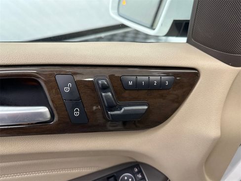 Used 2015 Mercedes-Benz ML 350 2WD image 11