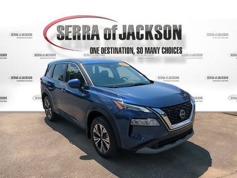 Used 2023 Nissan Rogue SV AWD/4WD image 2