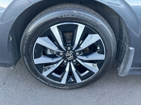 Used 2023 Honda Civic EX image 18