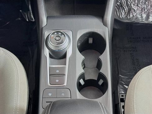 Used 2022 Ford Escape SE w/ Cold Weather Package AWD/4WD image 17