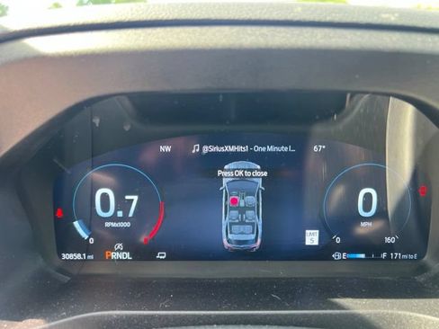 Used 2025 Ford Explorer Active w/ Active Comfort Package AWD/4WD image 26