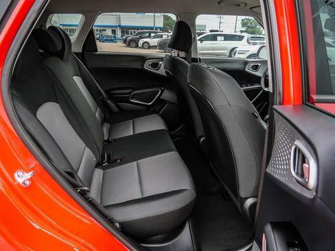 Used 2025 Kia Soul S FWD image 74