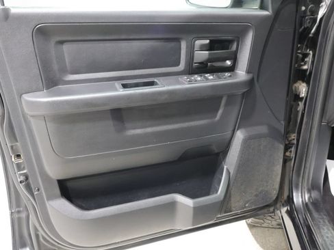 Used 2016 RAM 1500 Express w/ Black Ram 1500 Express Group AWD/4WD image 12