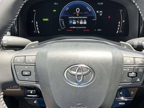 New 2026 Toyota Camry SE FWD image 27
