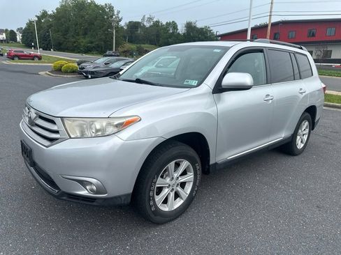 Used 2013 Toyota Highlander SE AWD/4WD image 7