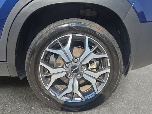 Used 2022 Kia Seltos EX AWD/4WD image 31