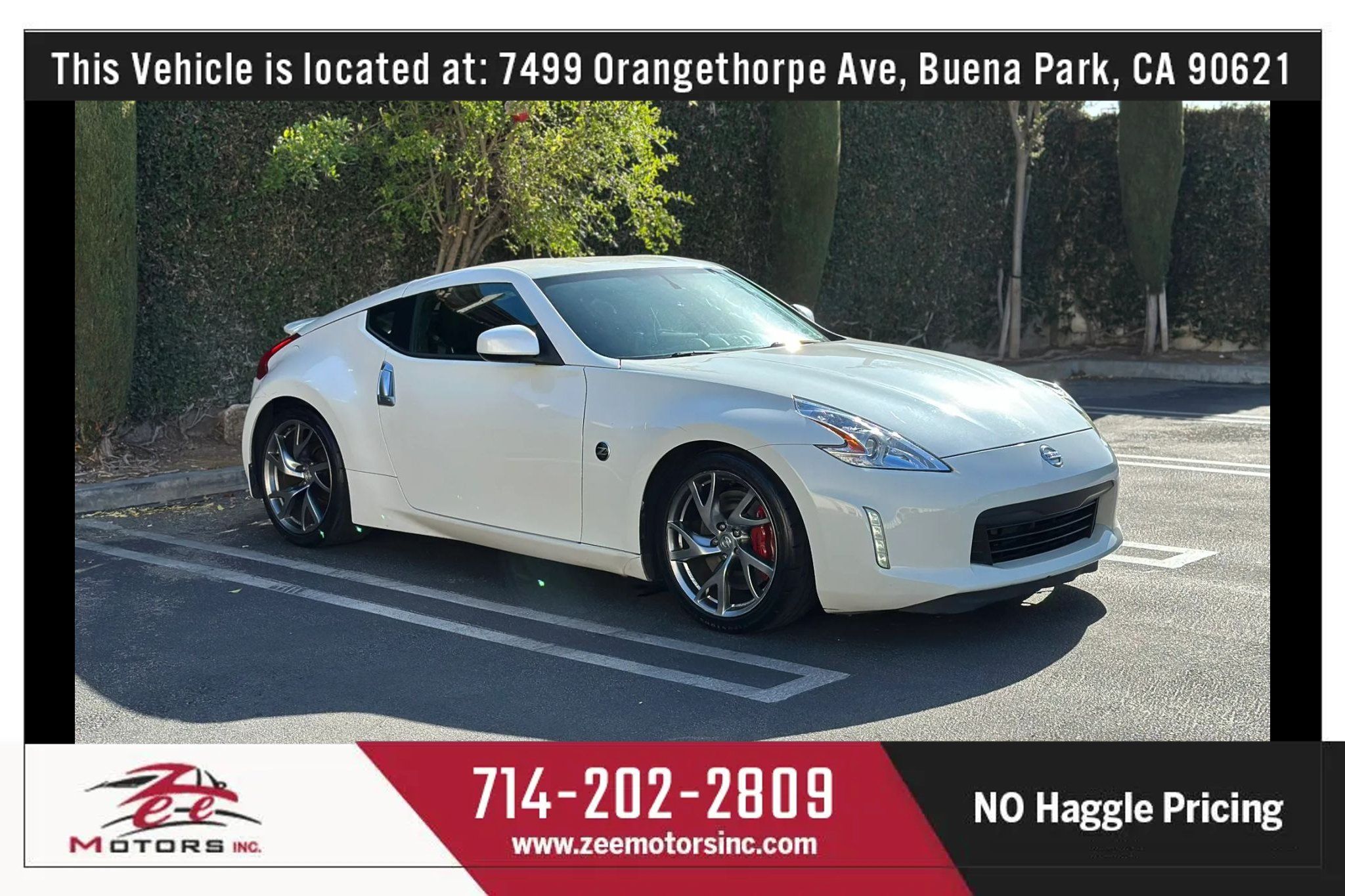 Used 2013 Nissan 370Z Coupe w/ Sport Pkg RWD image 4