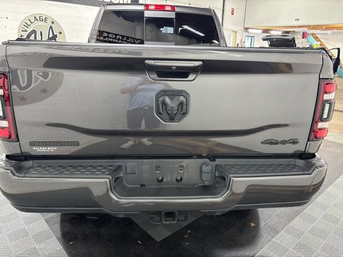 Used 2022 RAM 2500 Big Horn w/ Level C Equiment Group AWD/4WD image 9