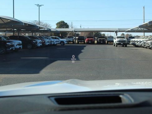 Used 2023 Cadillac Escalade Premium Luxury image 33