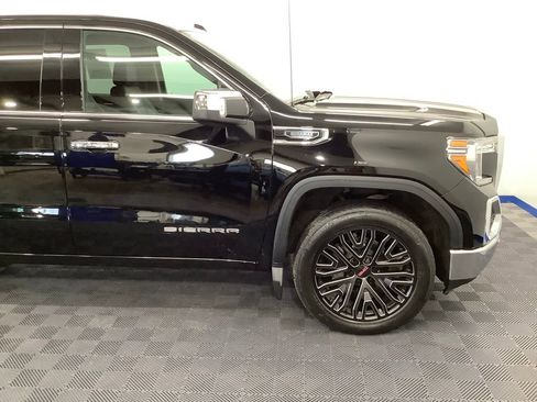 Used 2022 GMC Sierra 1500 SLT w/ SLT Premium Plus Package AWD/4WD image 25