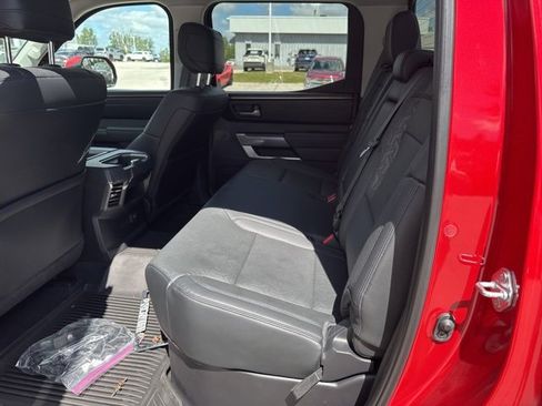 Used 2022 Toyota Tundra SR5 w/ Advanced Technology Package image 7