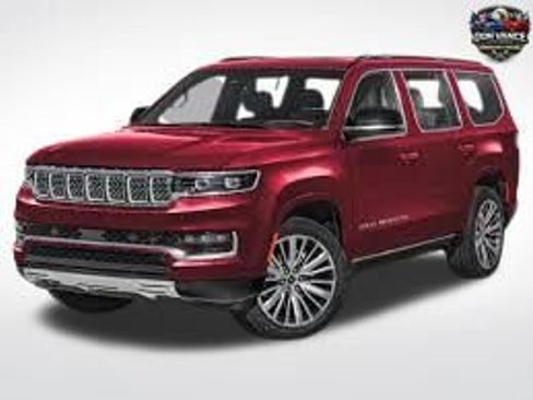Used 2025 Jeep Wagoneer L 4WD image 2