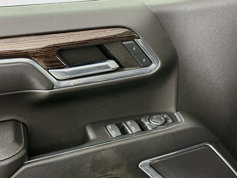 Used 2023 GMC Sierra 1500 Elevation image 15