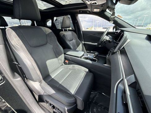 Certified 2024 Lexus RX 350 AWD w/ Convenience Package image 27