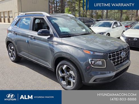 New 2026 Hyundai Venue SEL FWD image 10