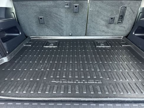 Used 2023 Toyota 4Runner SR5 image 15