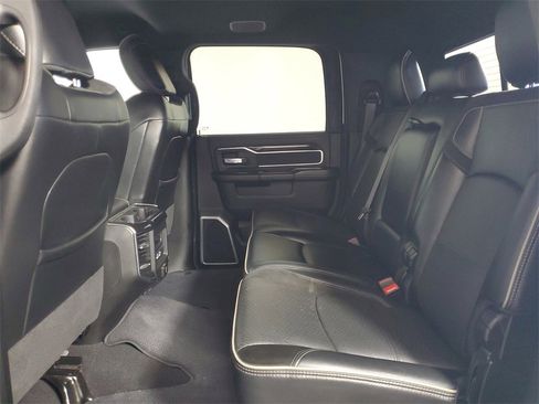 Used 2021 RAM 2500 Laramie w/ Night Edition image 23