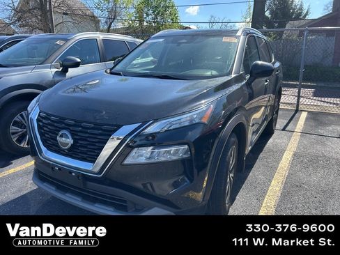 Used 2023 Nissan Rogue SV w/ SV Premium B Package image 1