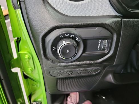 New 2026 Jeep Wrangler Unlimited Sport AWD/4WD image 19