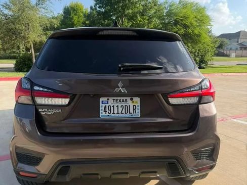 Used 2020 Mitsubishi Outlander Sport ES FWD image 7