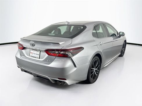 Certified 2023 Toyota Camry SE FWD image 2