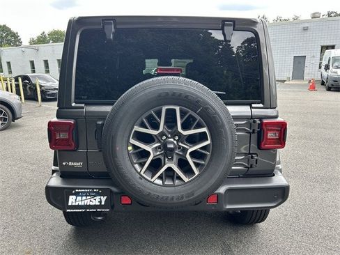 New 2025 Jeep Wrangler Unlimited Sahara image 7