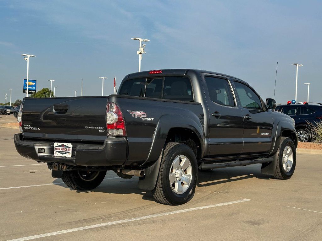 Used 2013 Toyota Tacoma PreRunner w/ TRD Sport Pkg RWD image 3