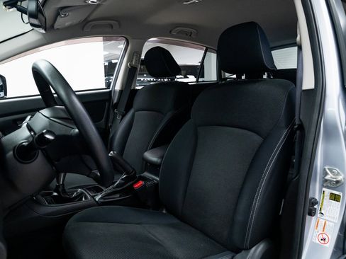 Used 2013 Subaru Crosstrek 2.0i Premium image 16