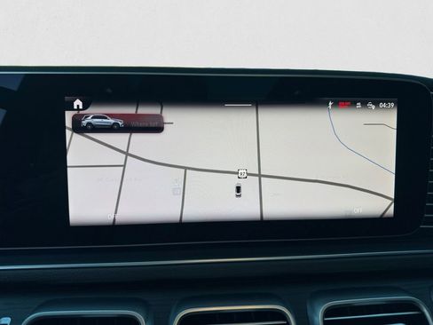 Used 2025 Mercedes-Benz GLE 450e 4MATIC image 15