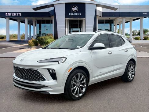 Used 2024 Buick Encore GX Avenir w/ Avenir Technology Package FWD image 8