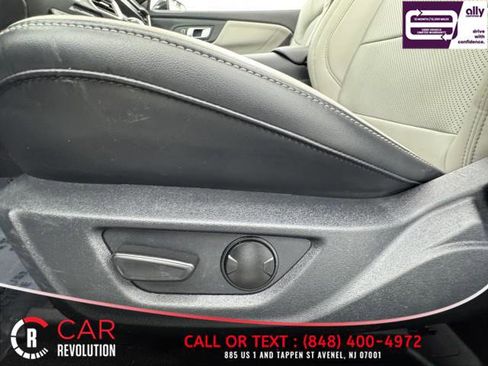 Used 2024 Ford Mustang Premium RWD image 23