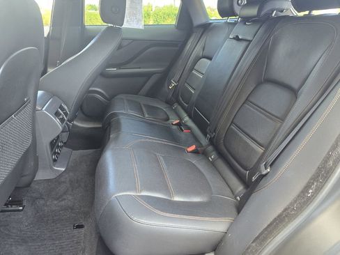 Used 2017 Jaguar F-PACE Prestige image 22