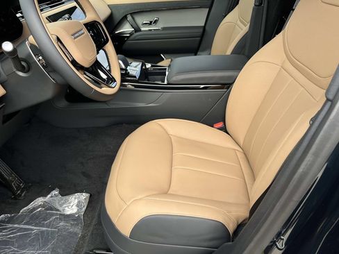 New 2026 Land Rover Range Rover Sport Dynamic SE AWD/4WD image 12