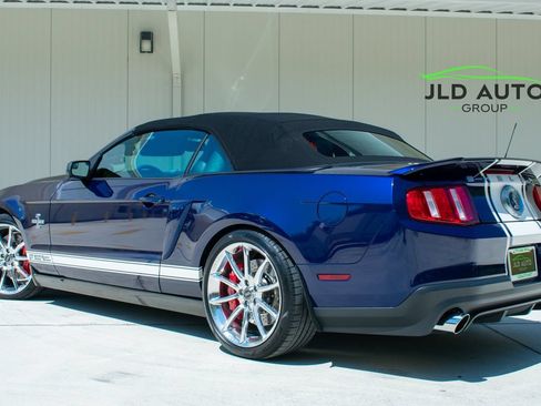 Used 2012 Ford Mustang Shelby GT500 w/ Electronics Pkg RWD image 8