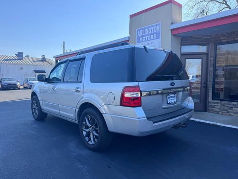 Used 2017 Ford Expedition Limited w/ Equipment Group 301A image 3