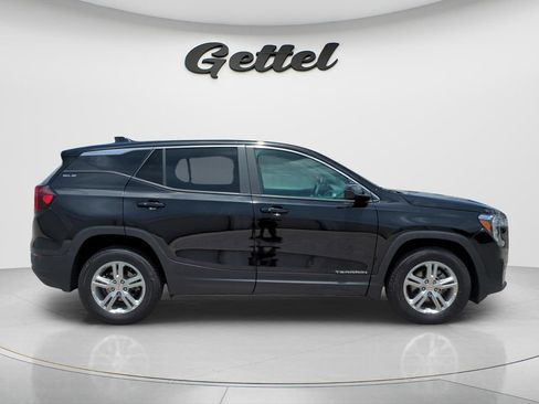 Used 2024 GMC Terrain SLE AWD/4WD image 4
