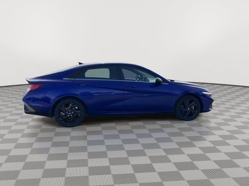 New 2026 Hyundai Elantra SEL Sport Premium image 9