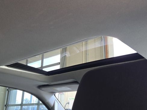 Used 2022 GMC Sierra 1500 SLT image 14