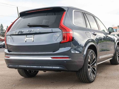 New 2026 Volvo XC90 T8 Ultra image 4