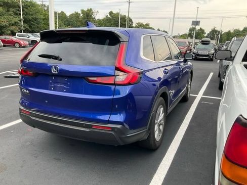 Used 2025 Honda CR-V EX-L image 8