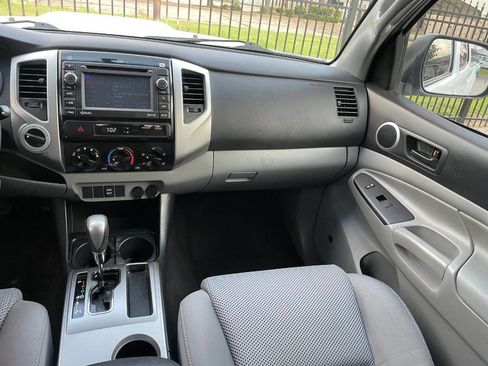 Used 2012 Toyota Tacoma 4x4 Double Cab w/ TRD Sport Pkg image 24