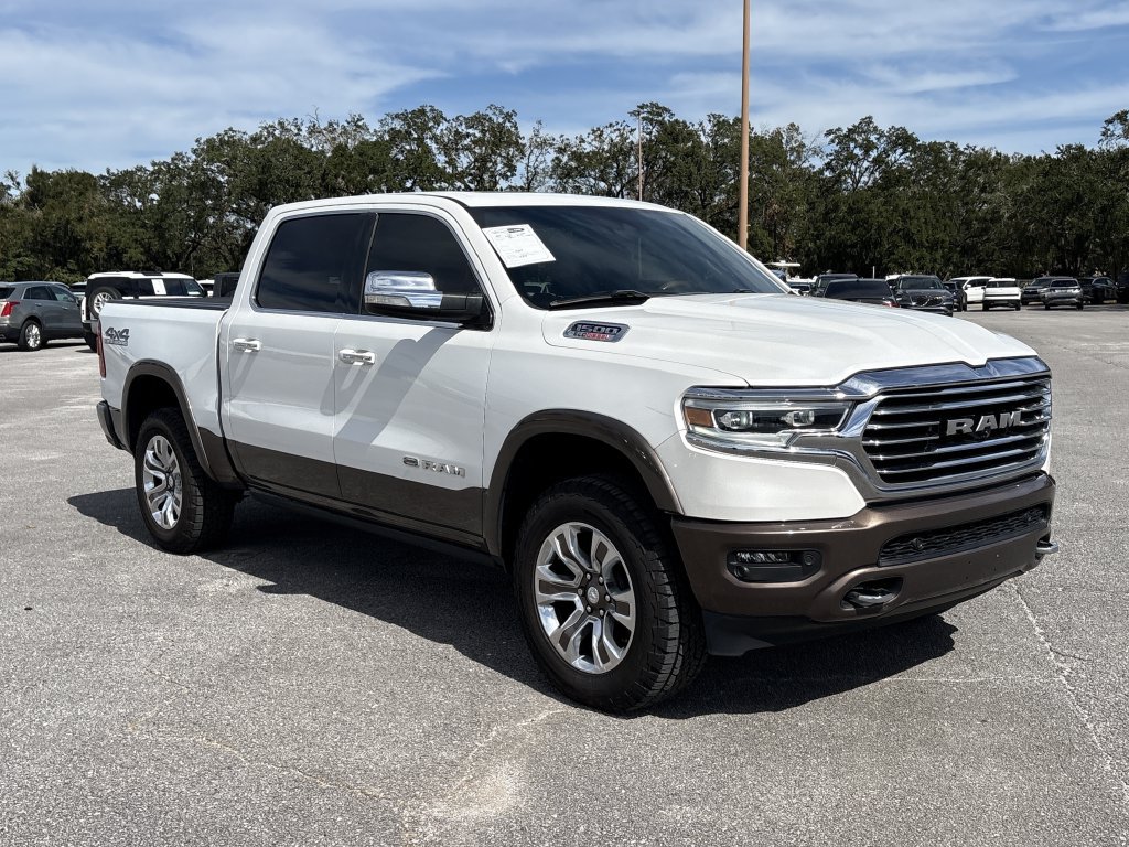 Used 2022 RAM 1500 Limited AWD/4WD image 2