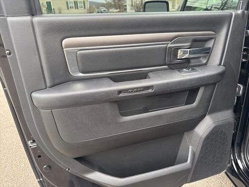 Used 2024 RAM 1500 Classic Warlock image 39