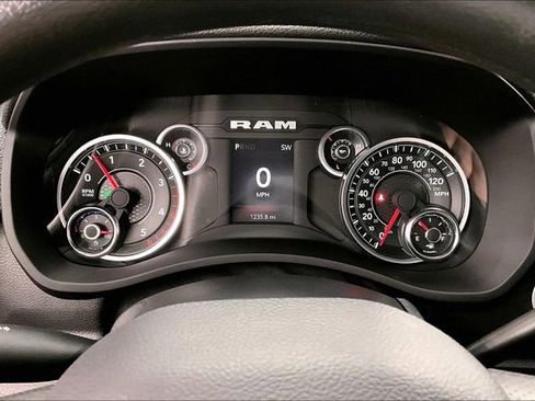 Used 2024 RAM 3500 Tradesman w/ Chrome Appearance Group image 26