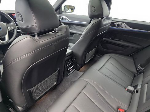 Used 2023 BMW i4 eDrive35 w/ Premium Package RWD image 15