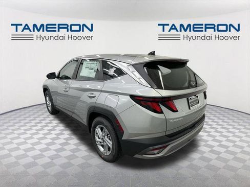 New 2026 Hyundai Tucson SE image 3
